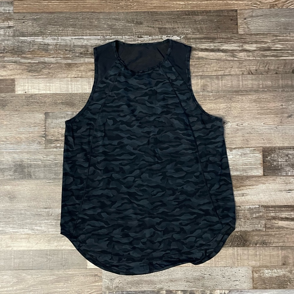 Womens lululemon sculpt tank size 12